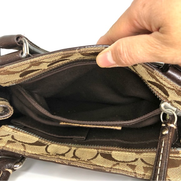 Coach Signature Hampton Canvas Jacquard Tote 10245 - Picture 12 of 15